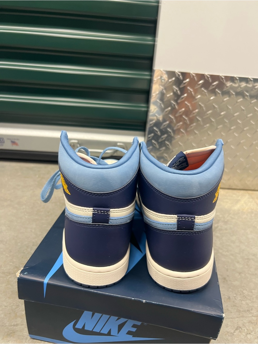 Jordan 1 Retro High OG “First in Flight” FD2596-400 Brand New size 7.5m-9w - Picture 5 of 12